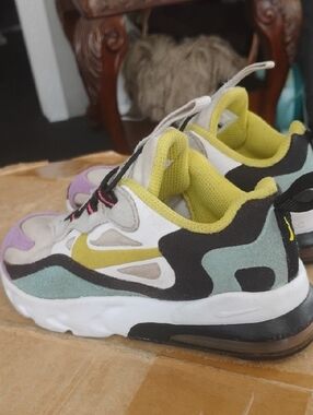 Kids Nike Air Max 270